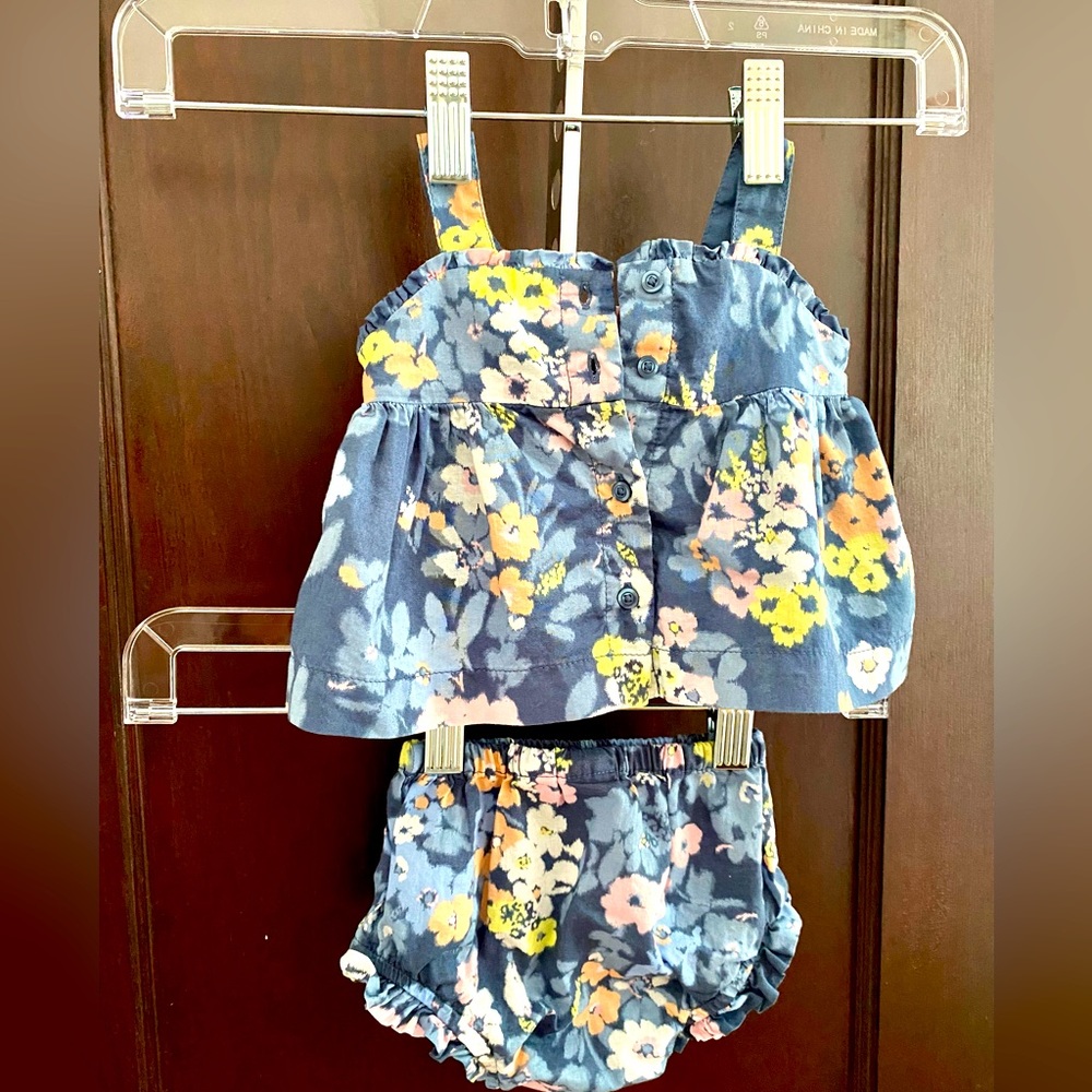 babyGap two piece
